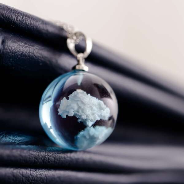 Blue Sky - A unique necklace - ModeMagneet